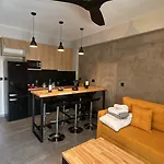 Old Cinema - Stylishly Decorated Retreat With Pool Or Jacuzzi By The Sea In The Heart Of βy Mana Gers