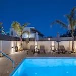Old Cinema - Stylishly Decorated Retreat With Pool Or Jacuzzi By The Sea In The Heart Of βy Mana Gers * 拉加纳斯