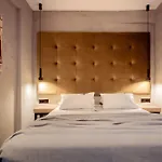 Old Cinema - Stylishly Decorated Retreat With Pool Or Jacuzzi By The Sea In The Heart Of βy Mana Gers 公寓 拉加纳斯