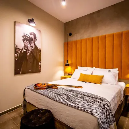 Old Cinema - Stylishly Decorated Retreat With Pool Or Jacuzzi By The Sea In The Heart Of βy Mana Gers
