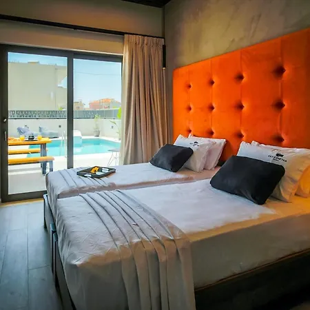 Old Cinema - Stylishly Decorated Retreat With Pool Or Jacuzzi By The Sea In The Heart Of βy Mana Gers * Laganas
