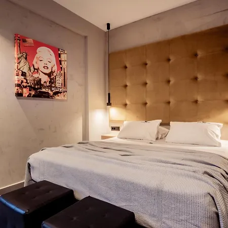 Old Cinema - Stylishly Decorated Retreat With Pool Or Jacuzzi By The Sea In The Heart Of βy Mana Gers * 拉加纳斯
