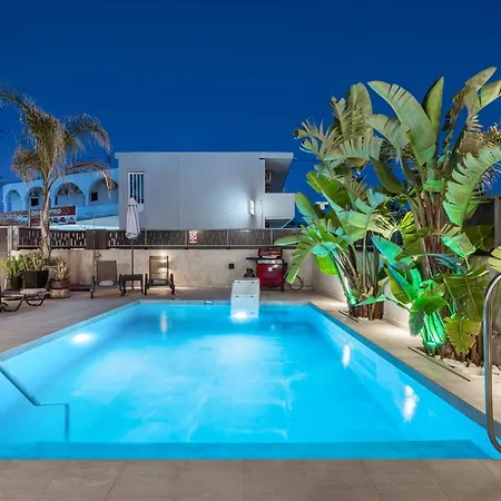 Old Cinema - Stylishly Decorated Retreat With Pool Or Jacuzzi By The Sea In The Heart Of βy Mana Gers *