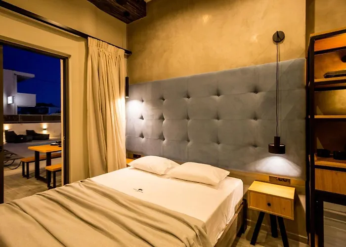 Apartamento Old Cinema - Stylishly Decorated Retreat With Pool Or Jacuzzi By The Sea In The Heart Of βy Mana Gers *