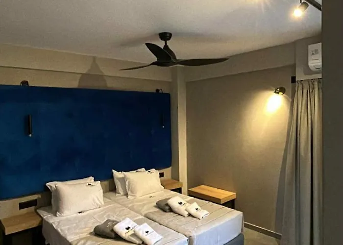 Old Cinema - Stylishly Decorated Retreat With Pool Or Jacuzzi By The Sea In The Heart Of βy Mana Gers * Laganas